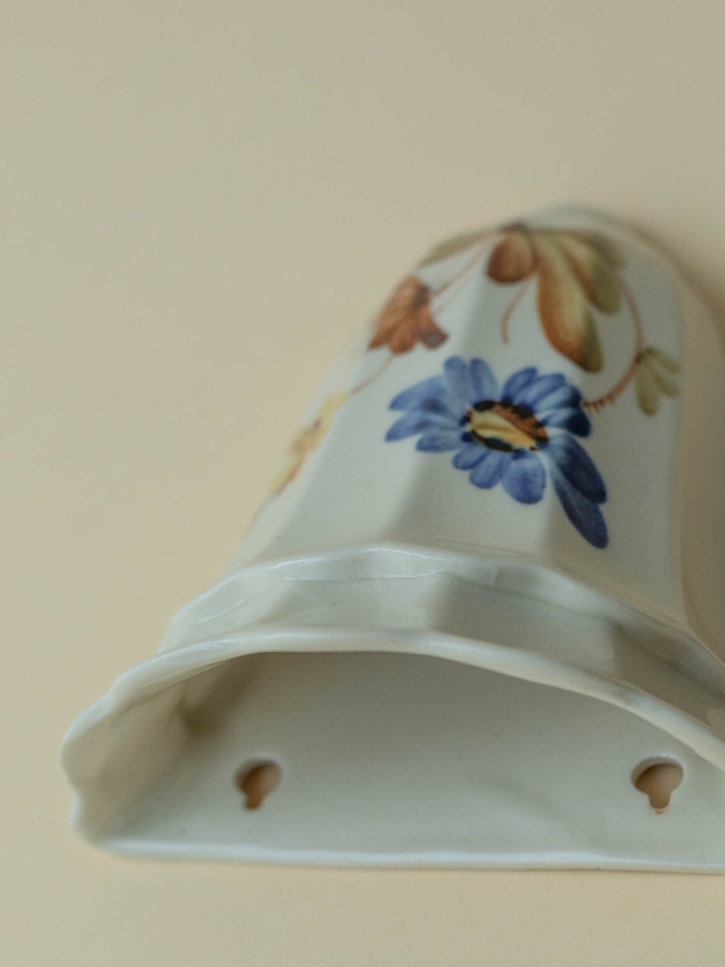Arabia | Wall Vase