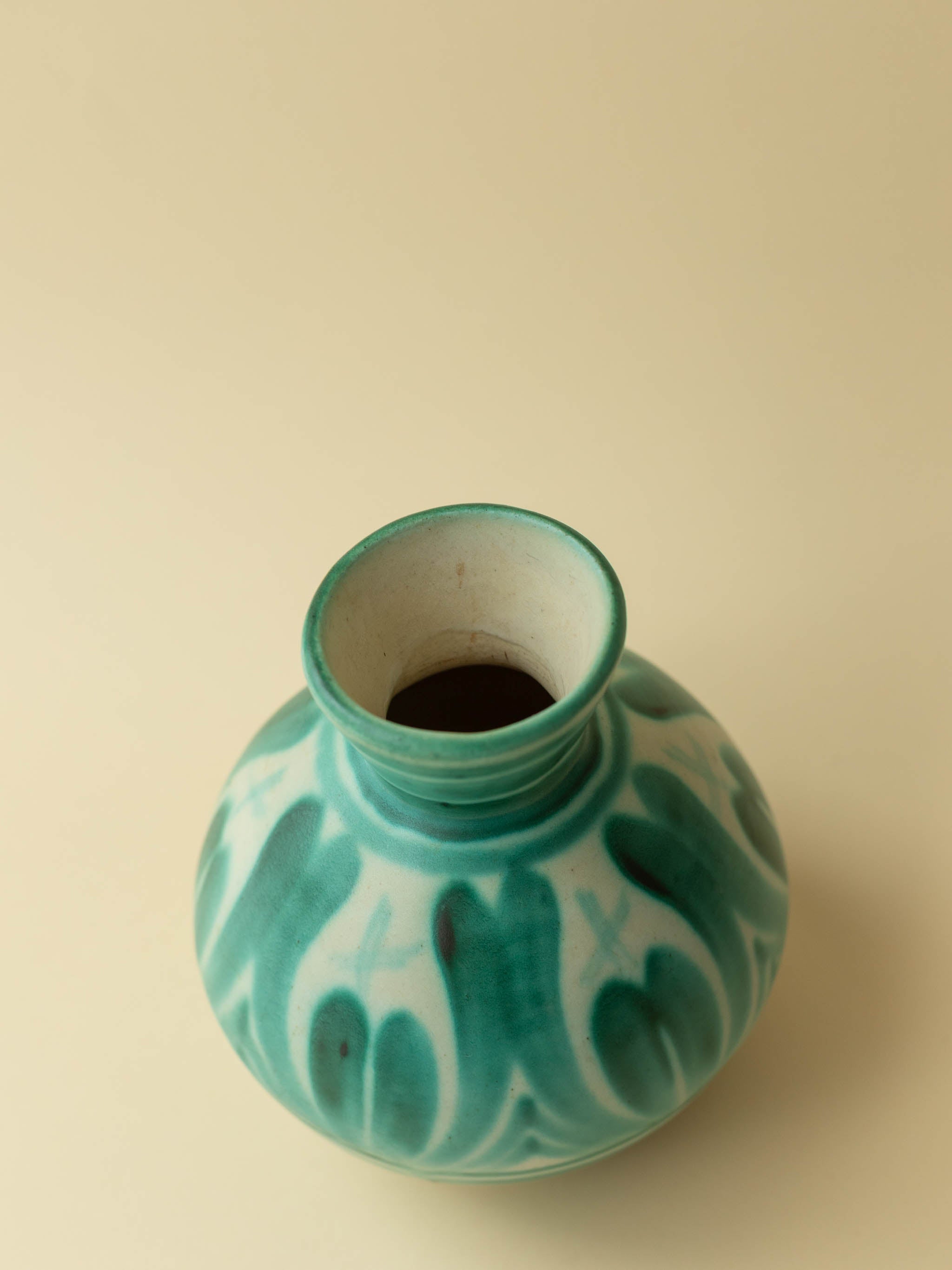 Kupittaan Savi | Vase | Helmi Suova