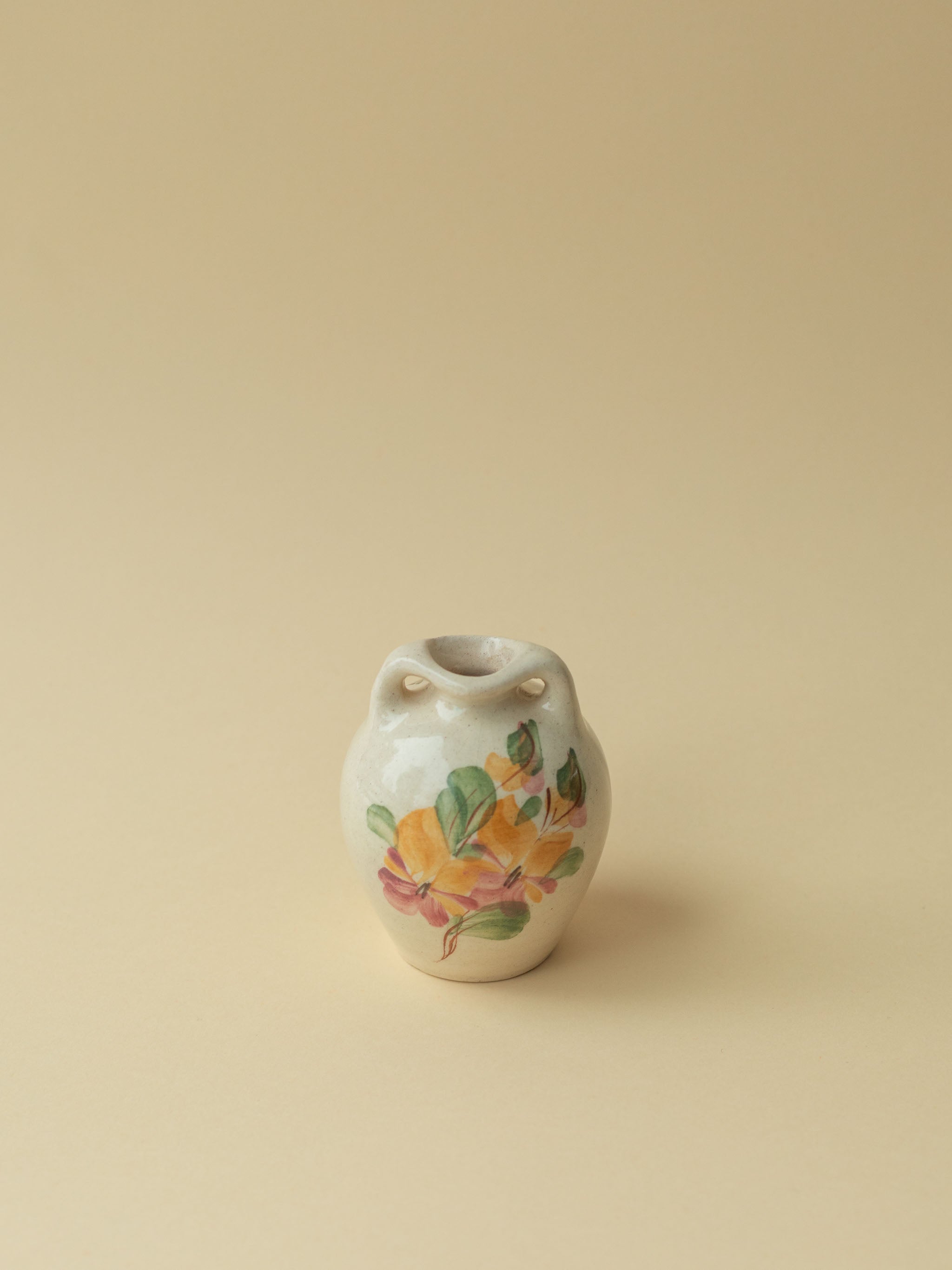 Kupittaan Savi | Miniature Floral Amphora Vase
